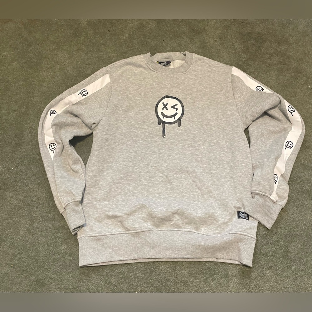 Gently Used Men’s Sweatshirt